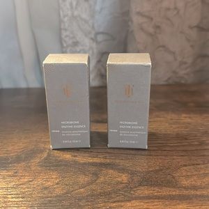 True botanicals microbiome enzyme essence